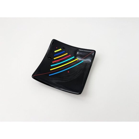 Post-Modern Black Rainbow Striped Geometric Midcentury Modern Vintage Plate - Picture 10 of 10